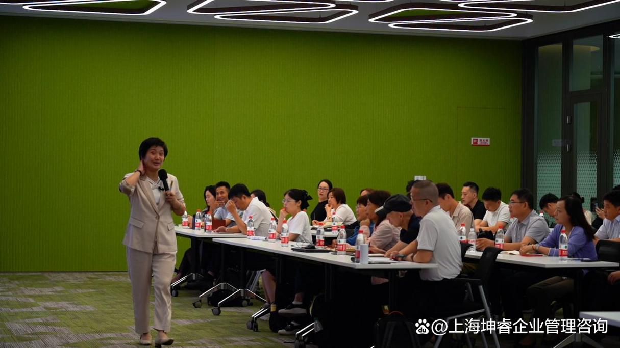 企業(yè)為什么要做戰(zhàn)略咨詢(xún)?如何選擇靠譜咨詢(xún)公司?